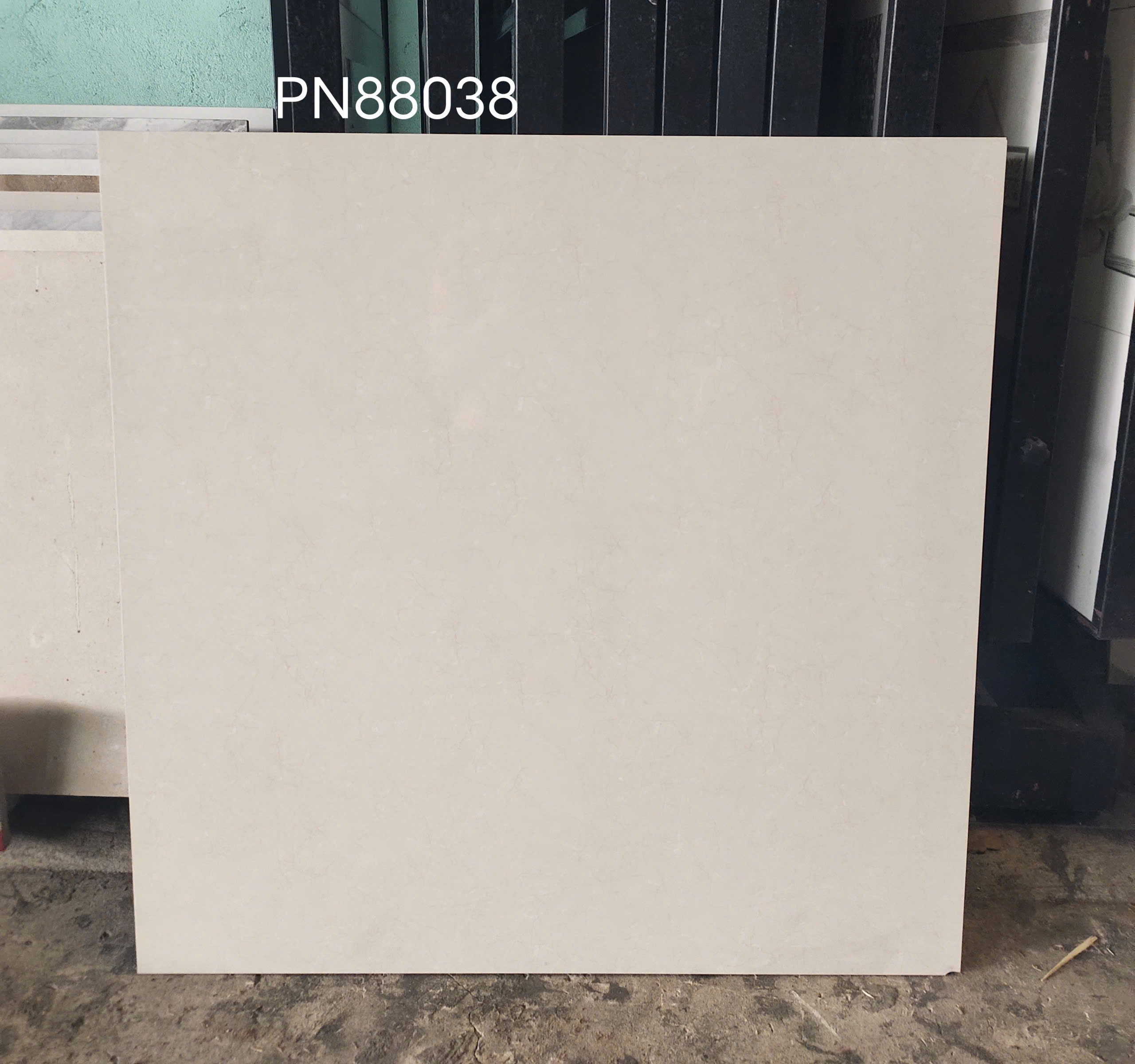 Gạch Bóng Kiếng 80x80 Vân Vàng Kem Giá Rẻ