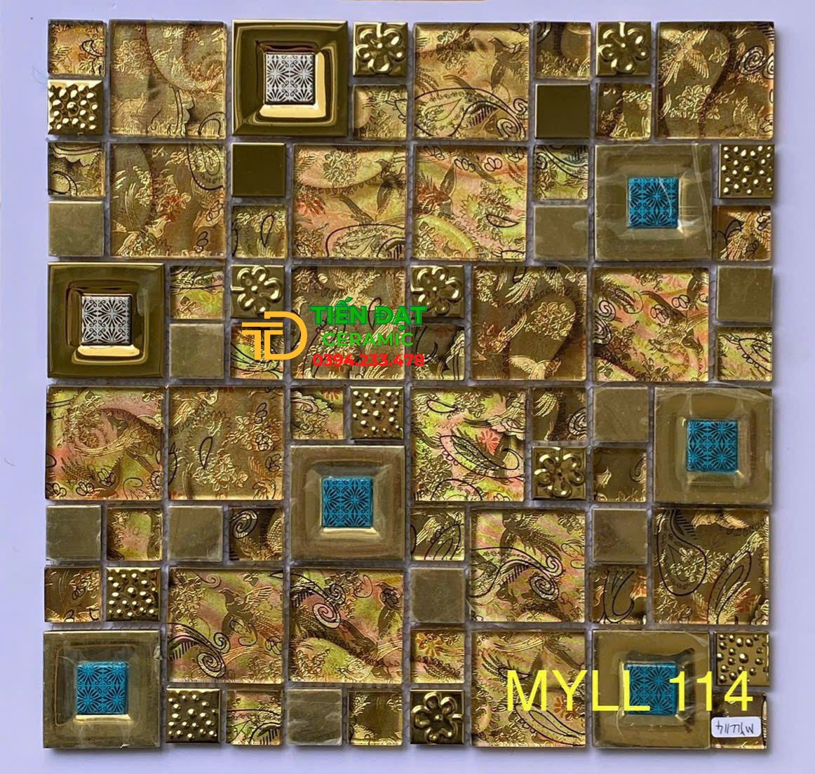 Gạch Ốp Lát 30x30 Mosaic Kính Nhũ Vàng Mẫu Mới