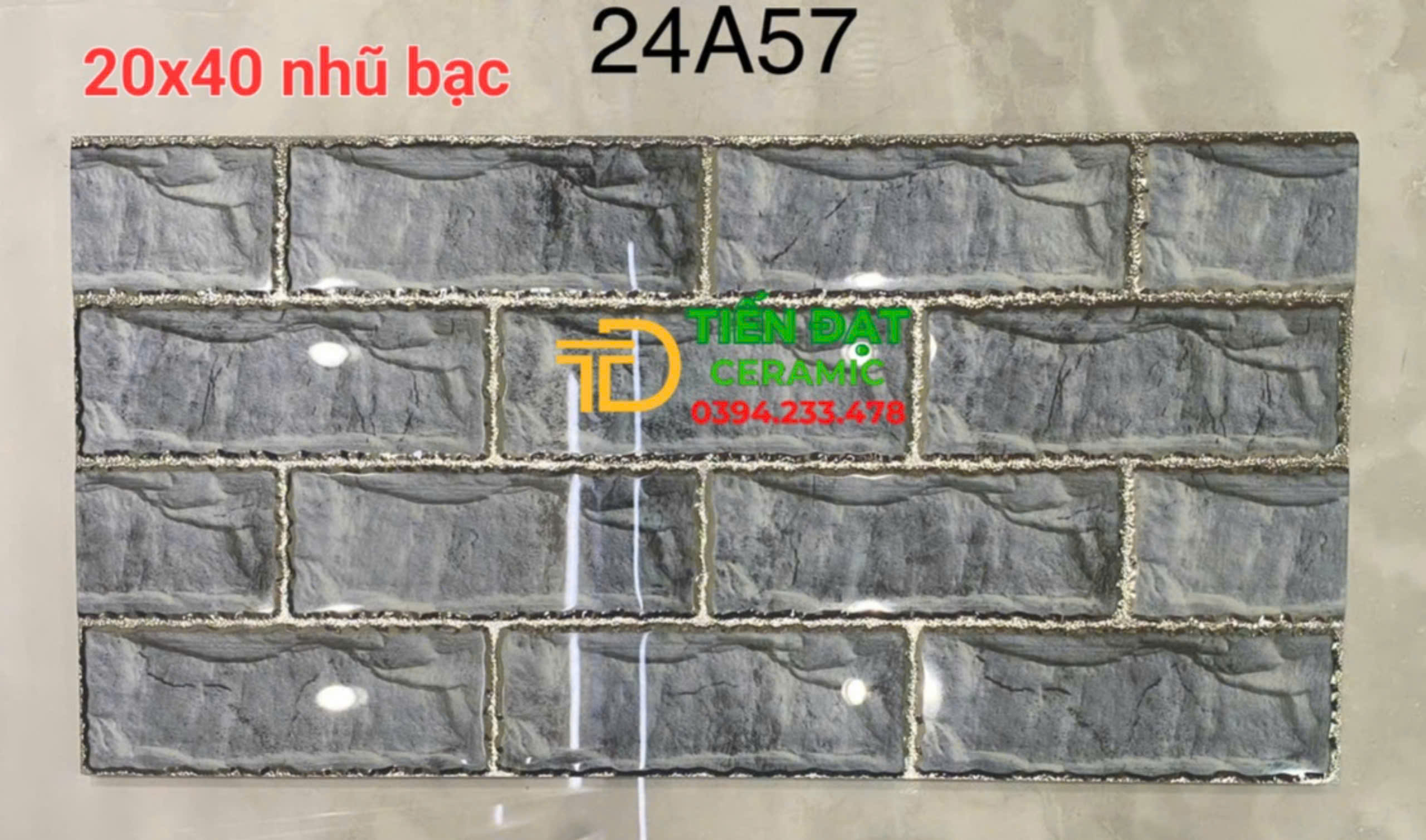 Gạch Trang Trí TQ 20x40 Vân Giả Đá Nhũ Vàng