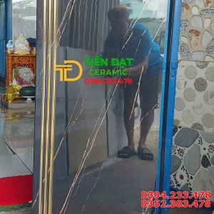 Gạch Cầu Thang TQ Khắc Kim 47x120 Mẫu Mới Nhất Tại Cần Thơ