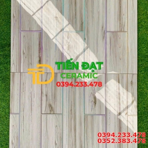 Gạch Giả Gỗ TQ 80x80 Lát Phòng Khách Nhũ Vàng Bạc 7 Màu