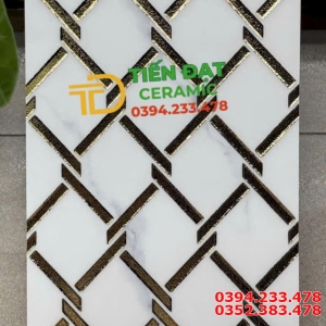 Gạch Ốp Lát Quán Bar Nhũ Vàng 30x60 Ô Vuông Trắng Vàng 
