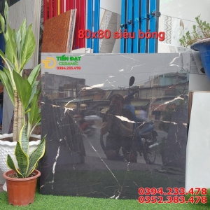 Gạch Ốp Mặt Tiền 80x80 Đen Vân Trắng Bóng Kiếng