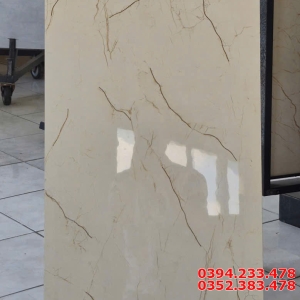 Gạch Ốp Trang 40x80 Trí Vách Cầu Thang Nhũ Vàng Mẫu Mới