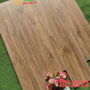 Gạch Ốp Tường 20x100 Vân Gỗ Tại Phú Quốc