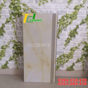 Gạch Ốp Cầu Thang 47x100 Mẫu Mới