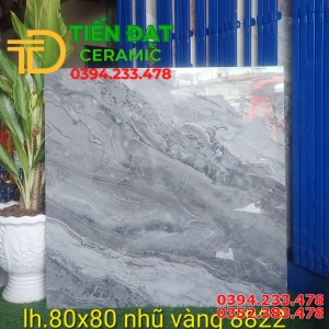 Gạch Ốp Tường 80x80 TQ Vân Xám Nhũ Bạc