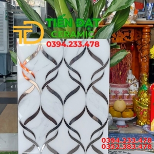 Gạch Trang Trí 30x60 Hình Hoa Nhũ Vàng 