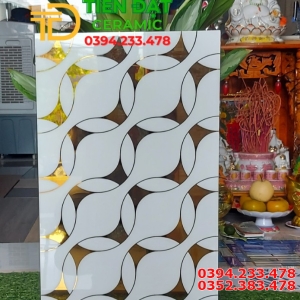 Gạch Nhũ Vàng 30x60 Trang Trí Quan Bar
