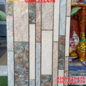 Gạch Trang Trí Khắc Kim 30x60 Bóng Kiếng TQ