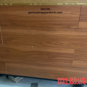 Gạch Lát Nền Phòng Khách 20x100 Đỏ Vân Gỗ