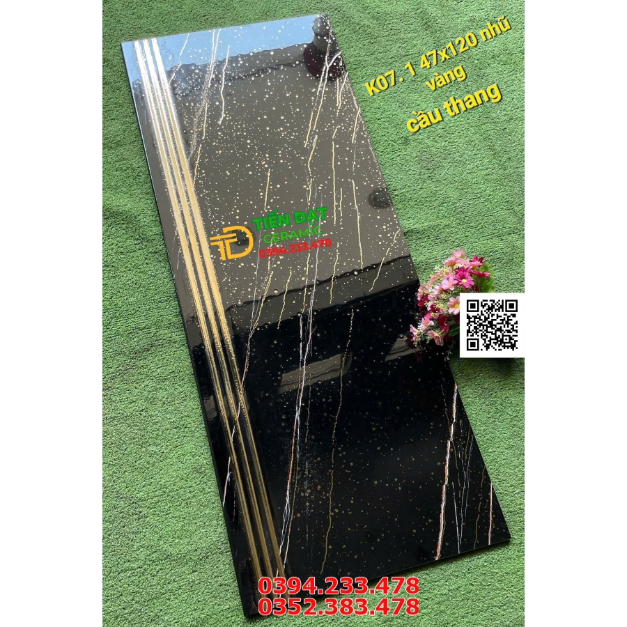 Gạch Đá Cầu Thang 47x120 Khắc Kim Nhũ Vàng Rải Hạt