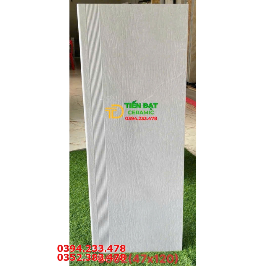 Gạch Lót Cầu Thang TQ 47x120 Vân Xám Giả Gỗ Mẫu Mới