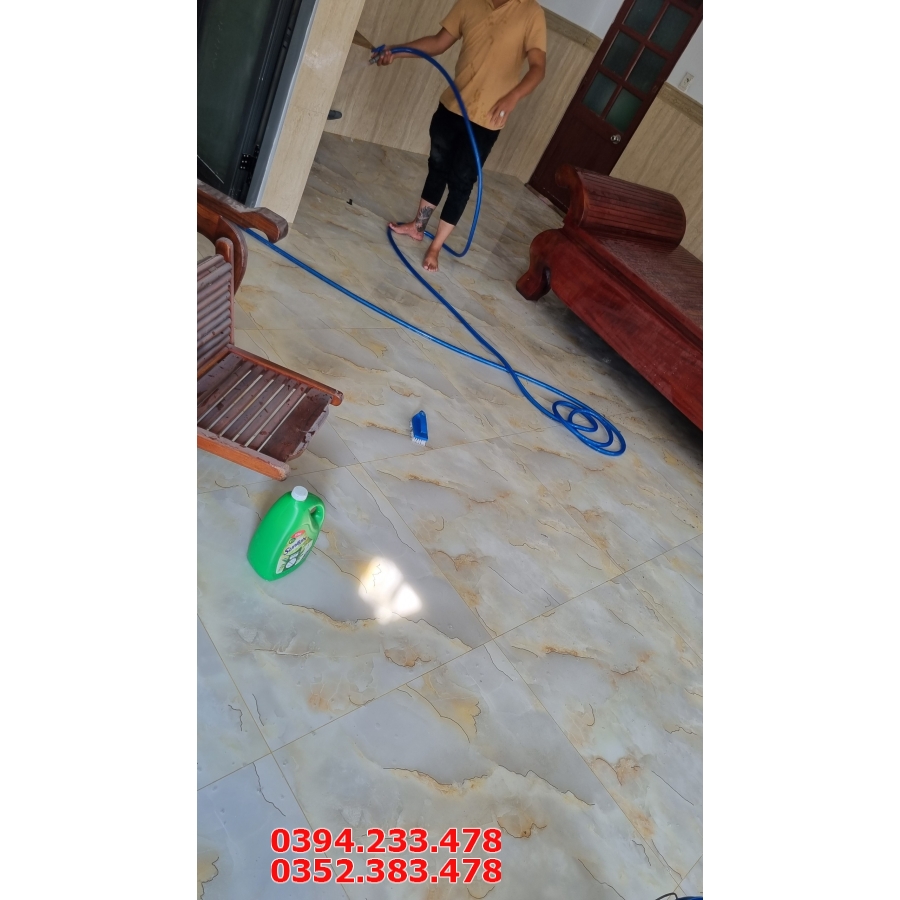 Gạch Nhũ Vàng 80x80 Bóng Kiếng Vân Xanh Ngọc Thạch