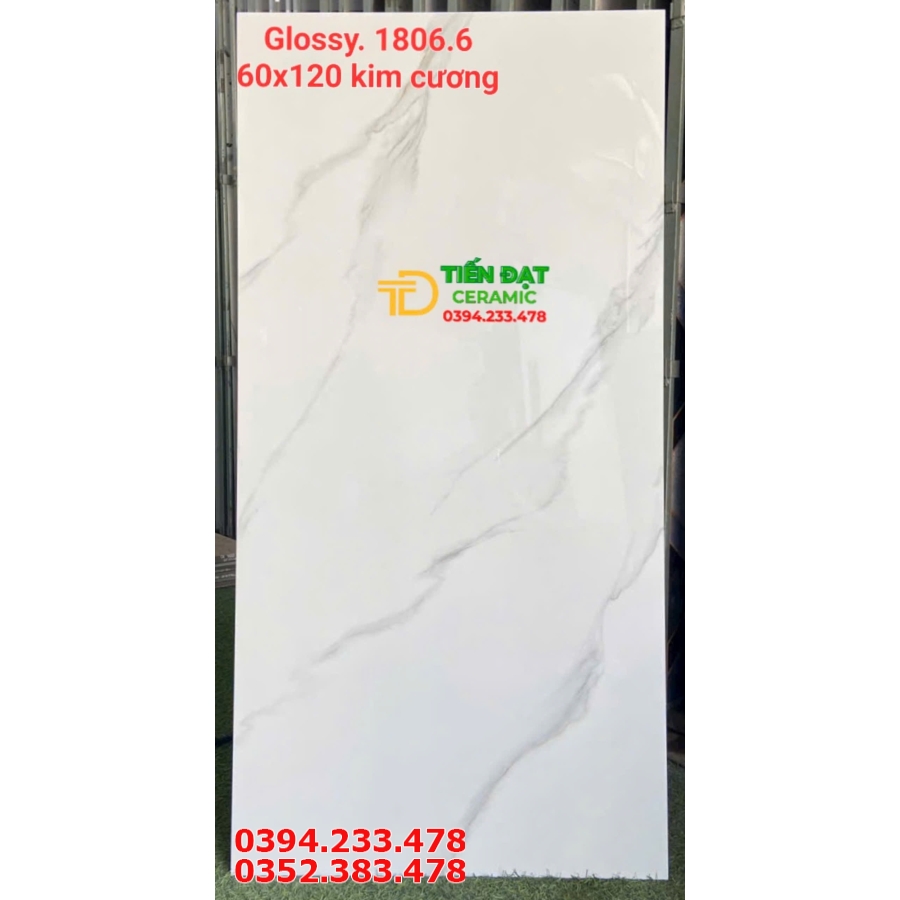 Gạch Ốp Tường Khổ Lớn 60x120 Trắng Vân Khói Đẹp Rẻ