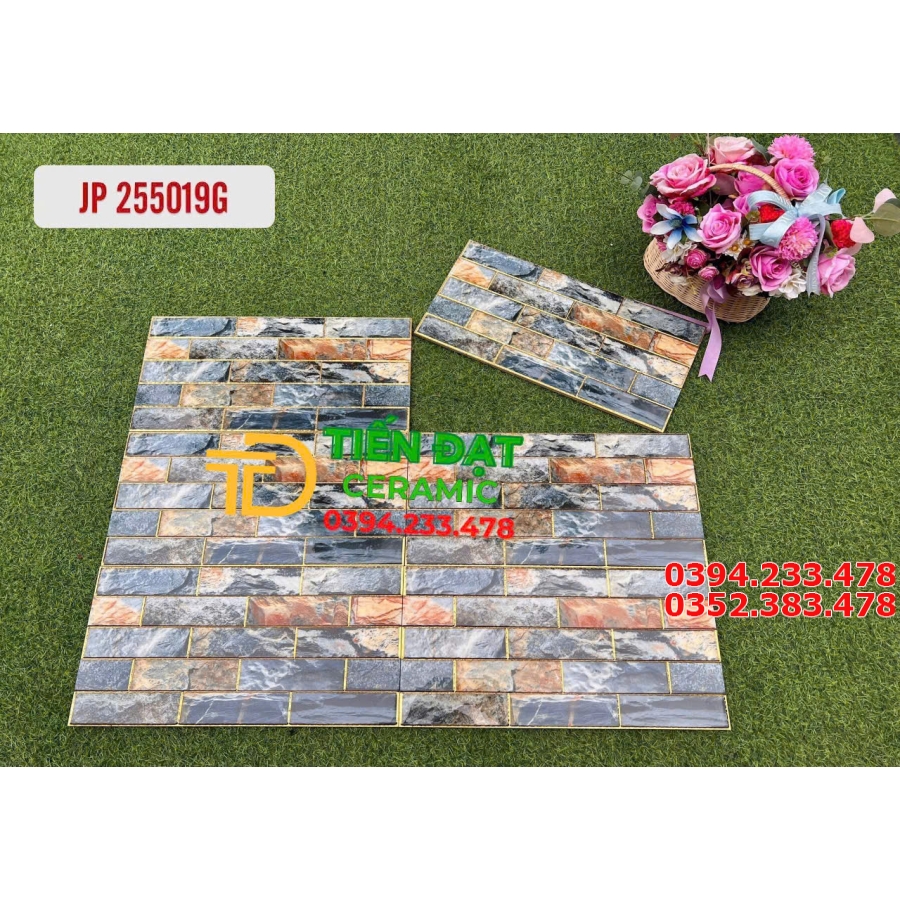 Gạch Nhũ Vàng TQ 25x50 Trang Trí Mẫu Mới