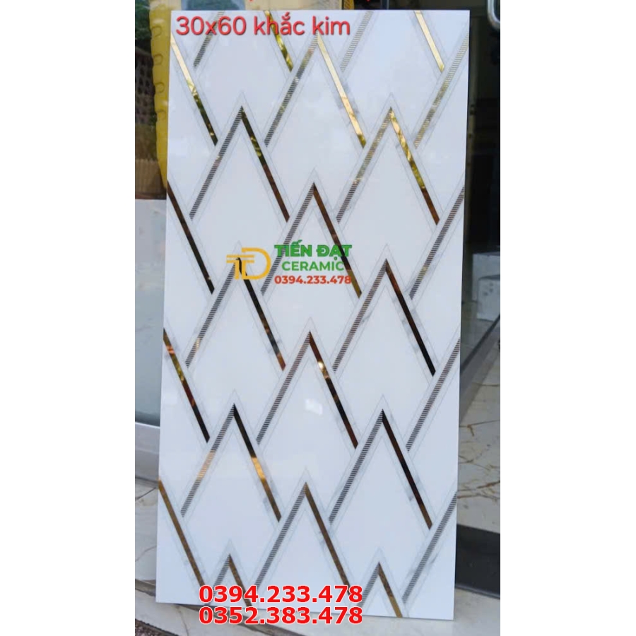 Kho Gạch Trung Quốc 30x60 Trắng Ánh Vàng Mới Nhất Q7