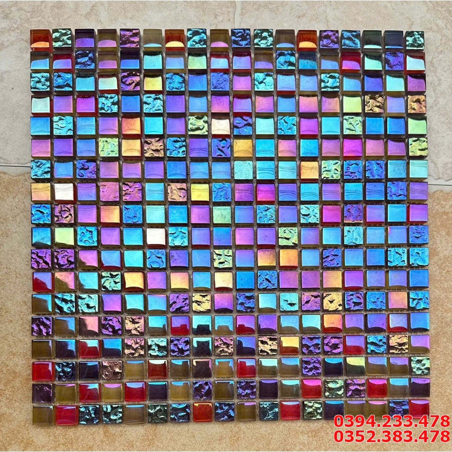 Mosaic Thủy Tinh 30x30 Trang Trí Quán Karaoke Mẫu Mới